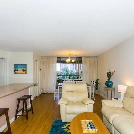 Discovery Bay 902 Condo